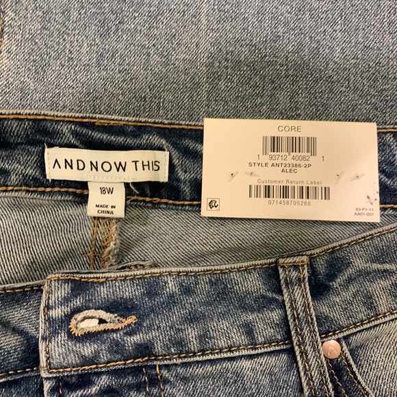 NWT And Now This "The Step Hem" Women's High Rise Cropped Jeans, Size 18W - Picture 5 of 7